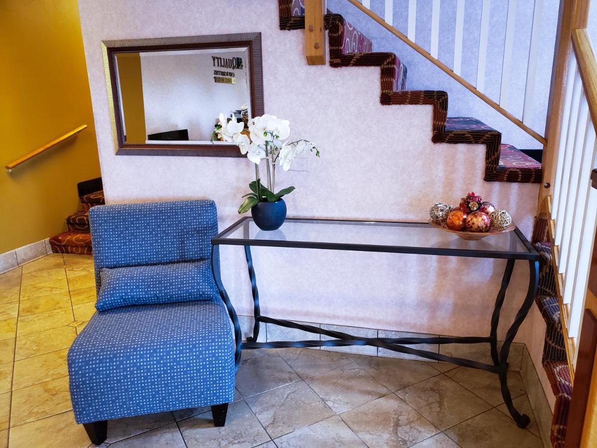 Quality Inn & Suites Vancouver - Hazel Dell Экстерьер фото