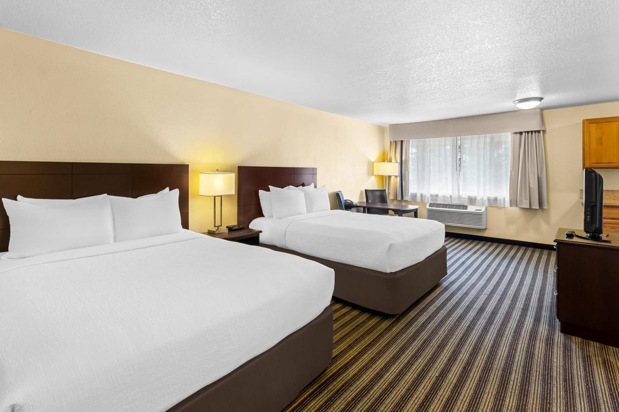Quality Inn & Suites Vancouver - Hazel Dell Экстерьер фото