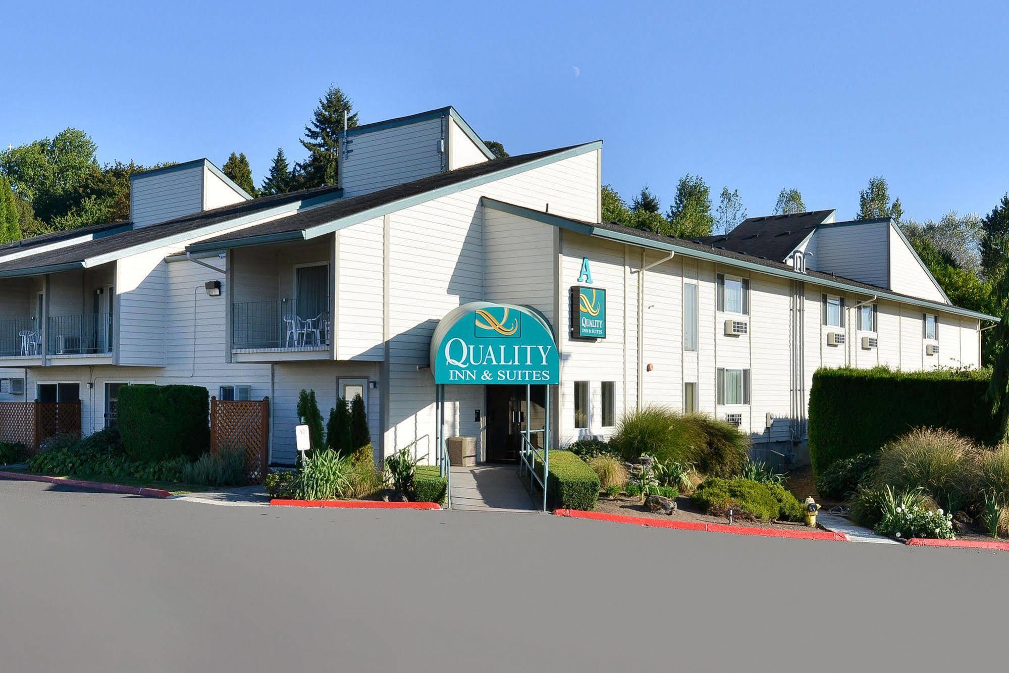 Quality Inn & Suites Vancouver - Hazel Dell Экстерьер фото
